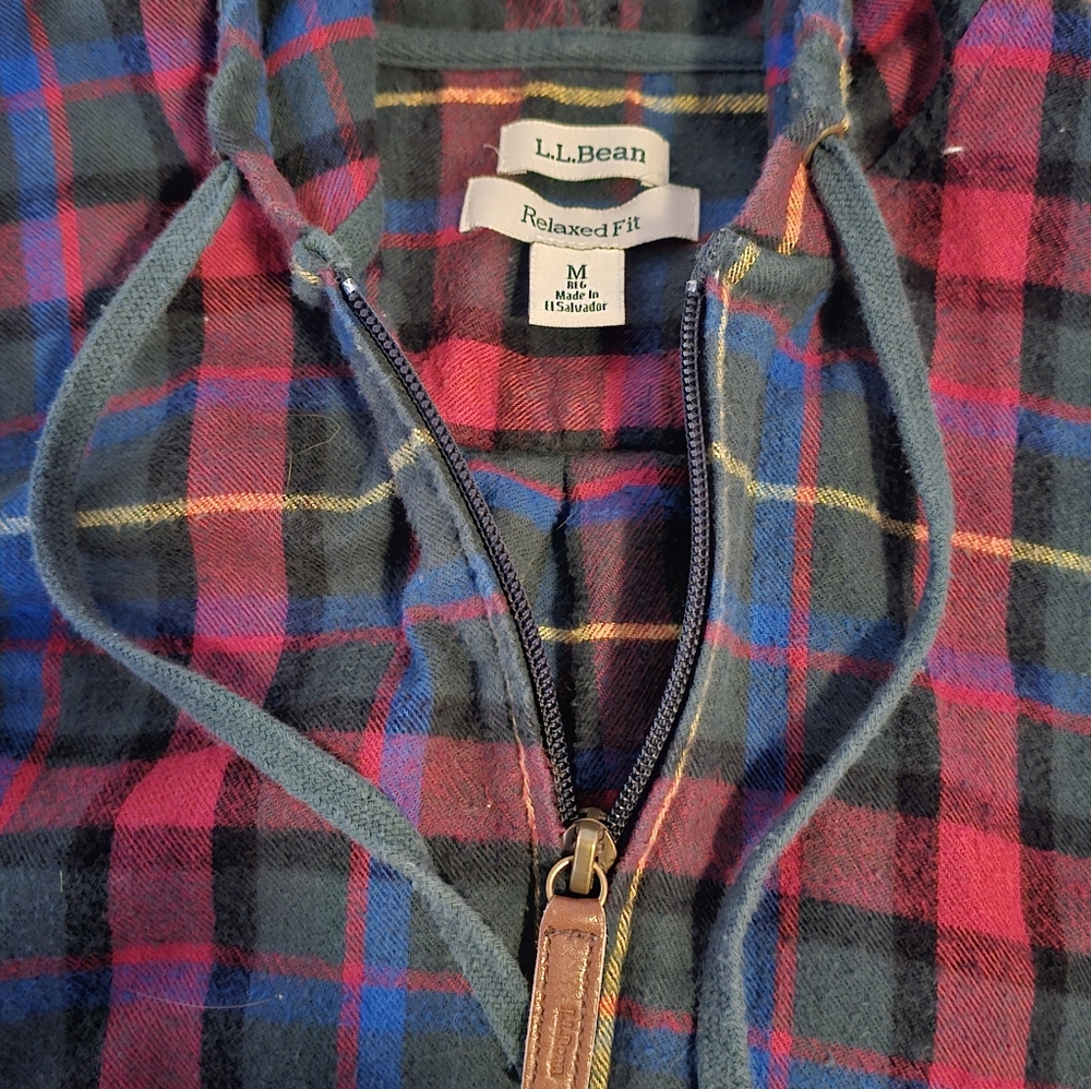 L.L.Bean Flannel Zip Up Hoodie Red Green Blue Plaid Size Medium - Picture 5 of 8